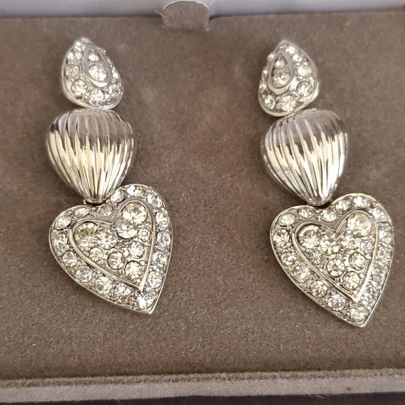 Nolan Miller Glamour Collection‎ Silvertone Detachable Heart Pierced Earrings - Picture 2 of 7